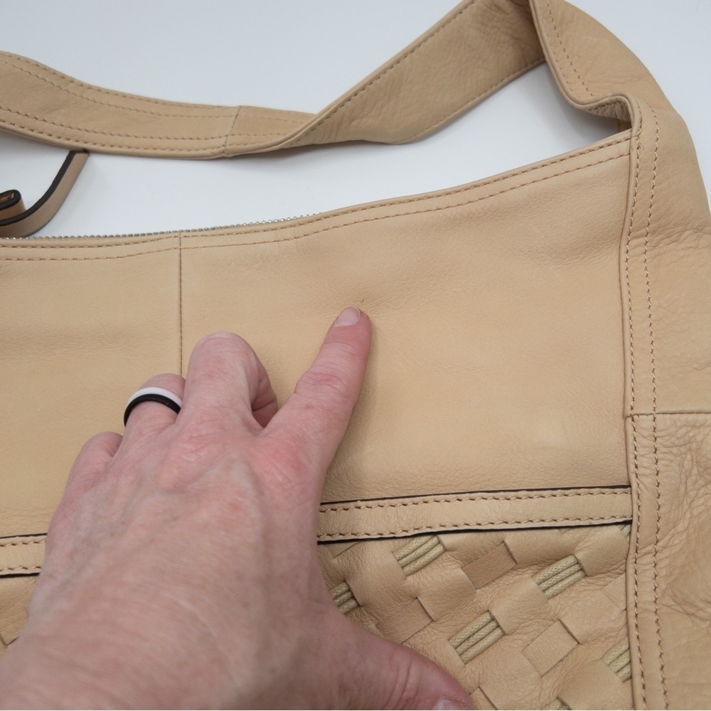 B Makowsky Glove Maisie Leather Hobo Bag with Woven Detail Basketweave Light Tan - Picture 6 of 15
